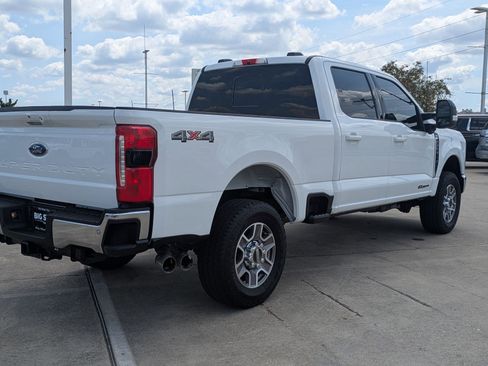 Used 2024 Ford F250 Lariat image 3