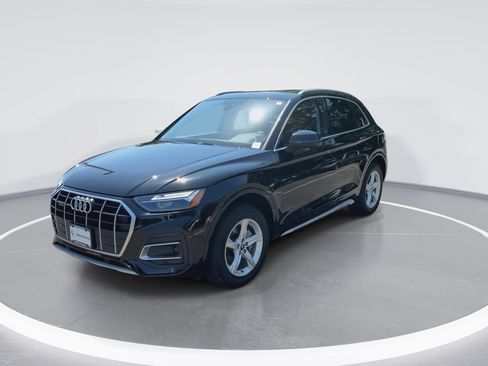 Used 2022 Audi Q5 2.0T Premium w/ Convenience Package AWD/4WD image 4
