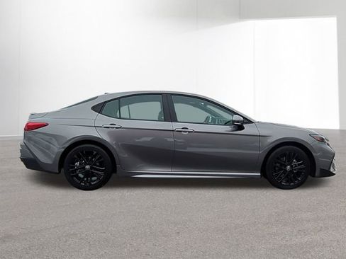 Certified 2026 Toyota Camry SE image 4