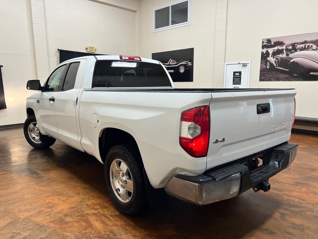 Used 2017 Toyota Tundra SR5 AWD/4WD image 47