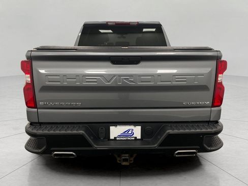 Used 2019 Chevrolet Silverado 1500 Custom Trail Boss w/ Custom Convenience Package AWD/4WD image 6