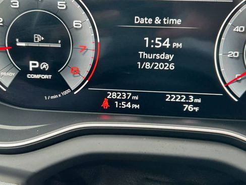 Used 2025 Audi Q5 2.0T Premium image 39