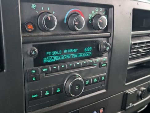 Used 2021 Chevrolet Express 2500 w/ Communications Package RWD image 15