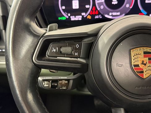 Certified 2024 Porsche Cayenne AWD/4WD image 16