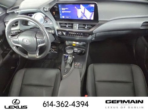 Used 2023 Lexus UX 250h 250h Premium image 31