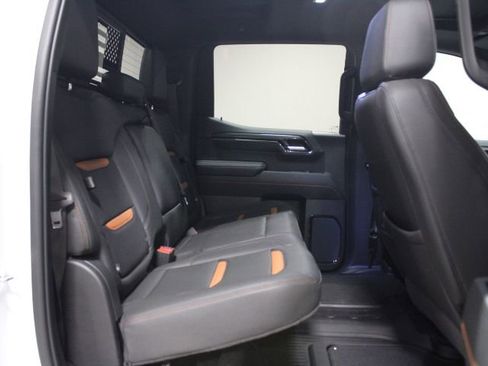 Certified 2024 GMC Sierra 1500 AT4 w/ Technology Package image 12