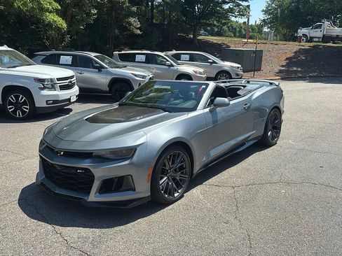 Used 2023 Chevrolet Camaro ZL1 RWD image 10