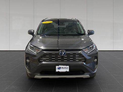 Used 2021 Toyota RAV4 Limited image 8