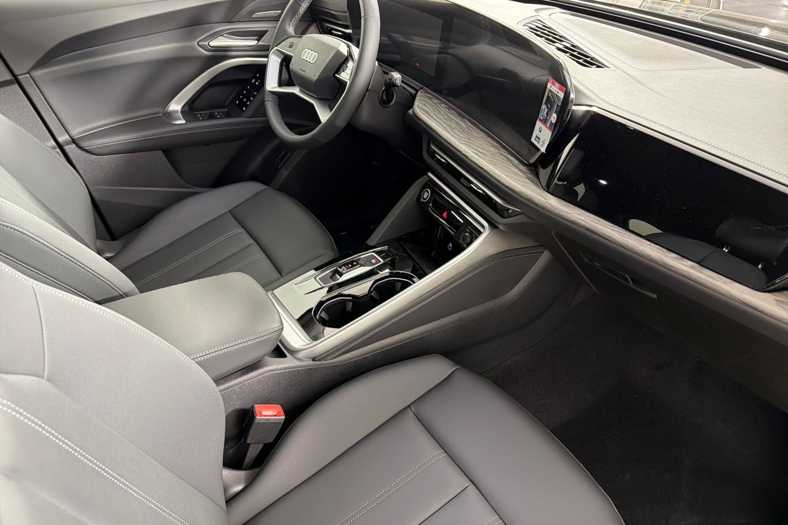 New 2026 Audi Q5 Premium Plus AWD/4WD image 15