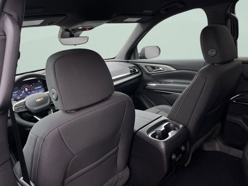 New 2026 Chevrolet Traverse LT w/ Driver Confidence Package image 25