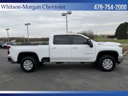 Used 2024 Chevrolet Silverado 2500 LT image 4