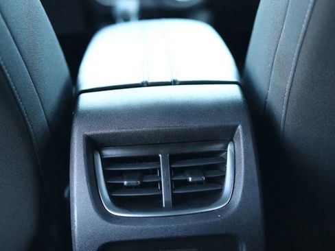 Used 2021 Chevrolet Blazer LT FWD image 34