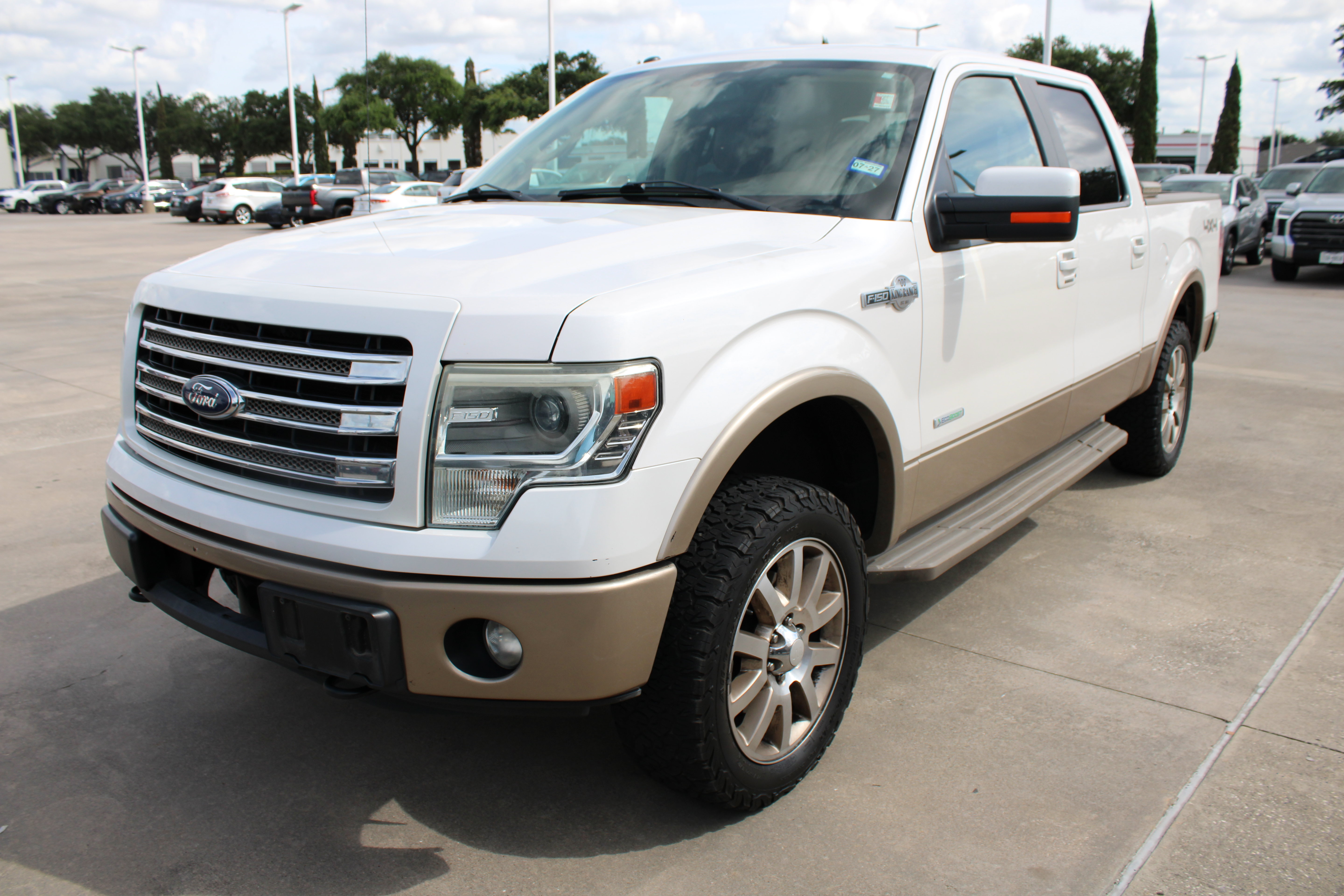 Used 2013 Ford F150 King Ranch w/ King Ranch Luxury Pkg AWD/4WD image 4