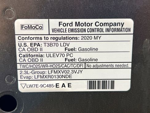 Used 2020 Ford Mustang Premium RWD image 20