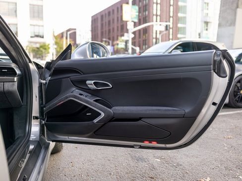 Used 2018 Porsche 911 GT3 image 47