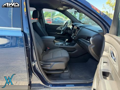 Used 2023 Chevrolet Traverse LT AWD/4WD image 20