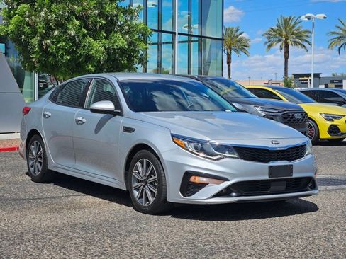 Used 2019 Kia Optima EX image 3