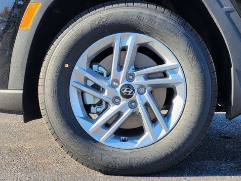 New 2026 Hyundai Tucson SE image 11