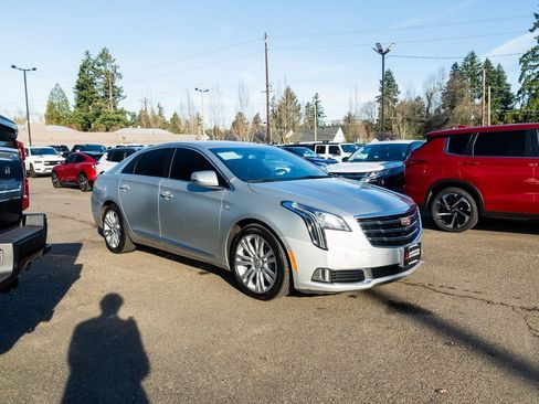 Used 2019 Cadillac XTS Luxury image 27