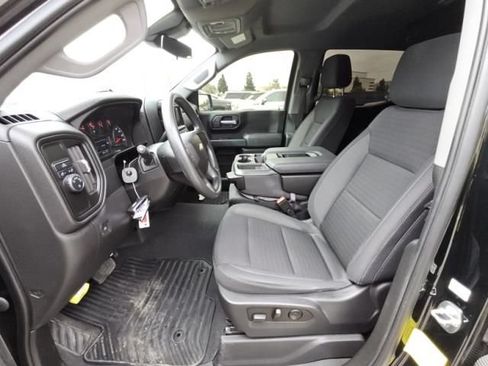 Used 2023 Chevrolet Silverado 1500 Custom RWD image 5