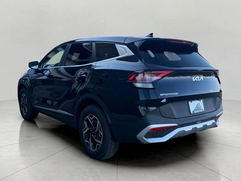 Certified 2025 Kia Sportage LX image 8