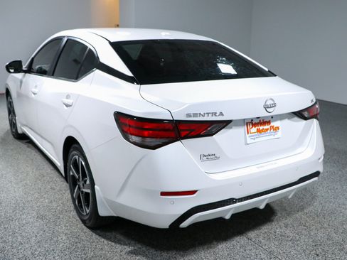 Used 2024 Nissan Sentra SV w/ Trunk Package FWD image 9