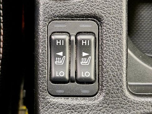 Used 2013 Subaru Crosstrek 2.0i Limited image 15