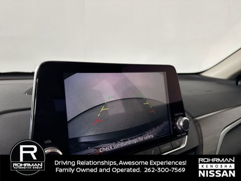 Certified 2024 Nissan Altima 2.5 SV image 8