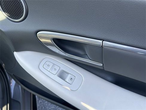 Used 2023 Hyundai Sonata SEL image 23