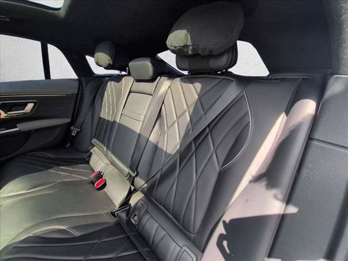 Used 2023 Mercedes-Benz EQS 450+ Sedan image 18