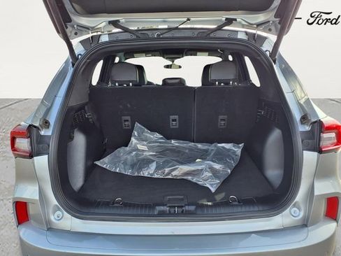 Used 2023 Ford Escape ST-Line Select w/ Tech Pack #2 image 9