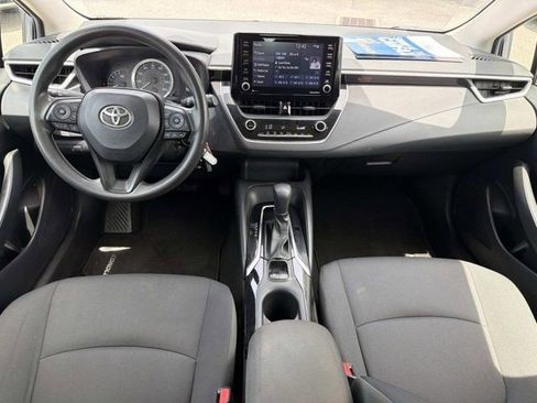 Used 2022 Toyota Corolla LE FWD image 20