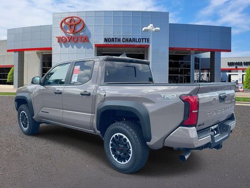 New 2026 Toyota Tacoma TRD Off-Road AWD/4WD image 5