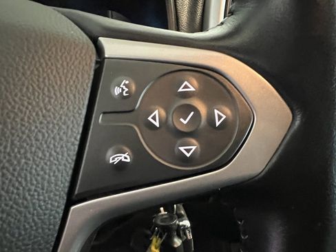 Used 2021 Chevrolet Colorado ZR2 image 18