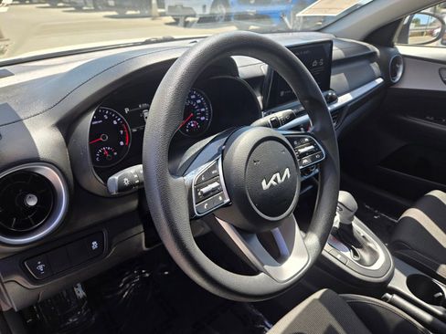Used 2024 Kia Forte LX FWD image 12