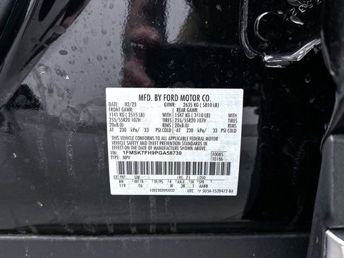 Used 2023 Ford Explorer Limited w/ Class IV Trailer Tow Package RWD image 38