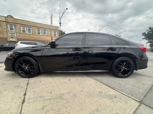 Used 2022 Honda Civic Sport image 8