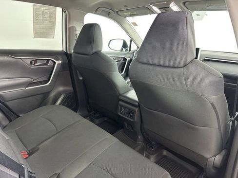 Used 2023 Toyota RAV4 LE AWD/4WD image 27