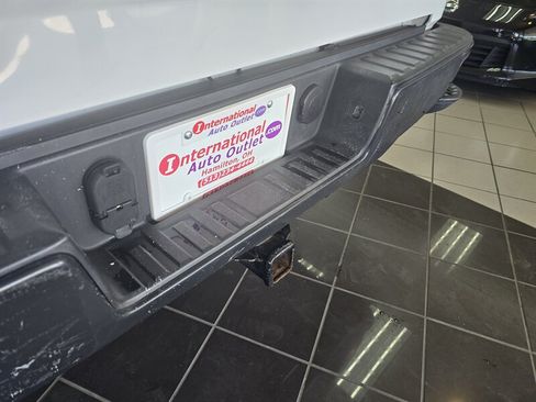 Used 2018 Chevrolet Silverado 1500 W/T RWD image 24