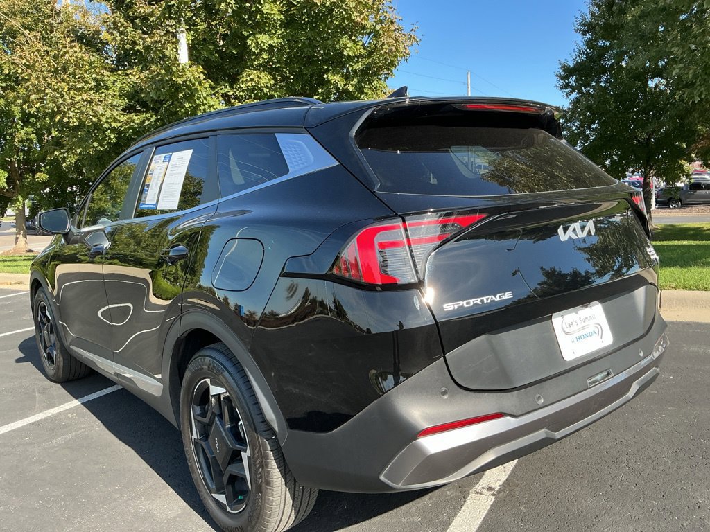 Used 2026 Kia Sportage EX w/ EX Panorama Roof Package FWD image 10