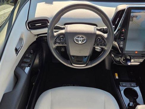 Used 2019 Toyota Prius Limited image 21