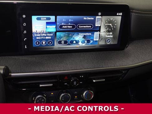 Certified 2025 Nissan Kicks SV w/ Charging Package image 15