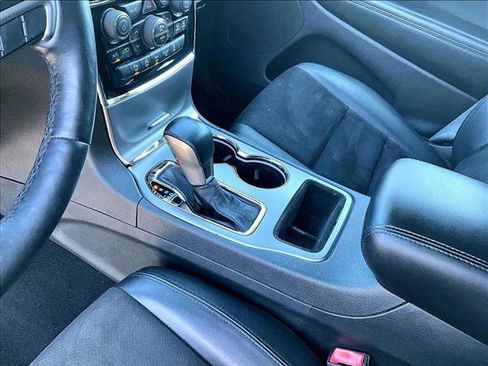 Used 2020 Jeep Grand Cherokee Altitude image 15