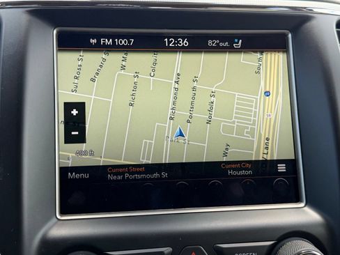 Used 2018 Jeep Grand Cherokee Overland RWD image 27