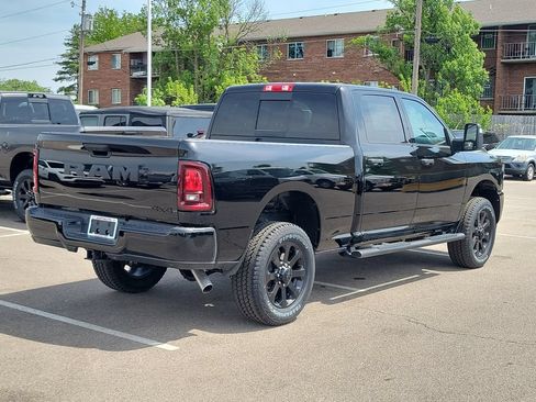 New 2026 RAM 2500 Tradesman AWD/4WD image 4