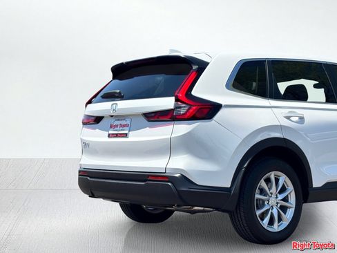 Used 2026 Honda CR-V EX image 11