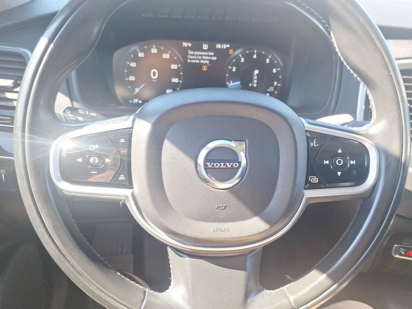 Used 2019 Volvo XC90 T6 Momentum AWD/4WD image 23
