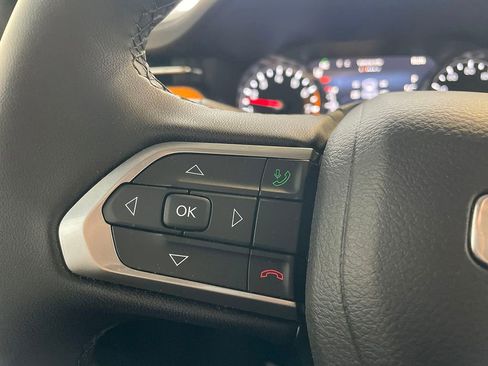 Used 2024 Jeep Compass Limited image 30