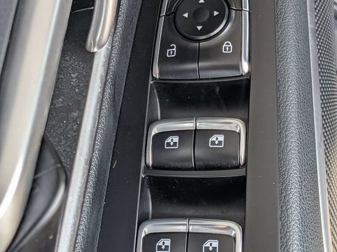 Used 2025 Kia Telluride S FWD image 15