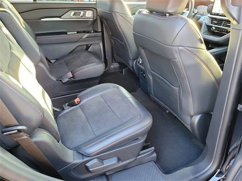 Used 2025 Ford Explorer ST w/ Sun And Sound Package image 17